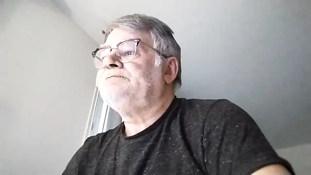 Vieux pervert online show from March 2026 06:41:02 AM