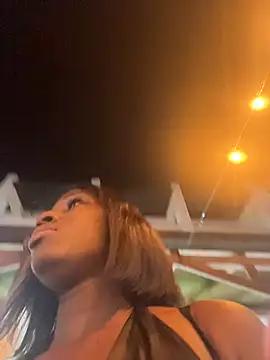 ZarahFerreira online show from March 2026 12:38:02 AM