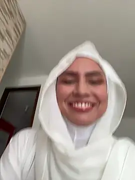 Snapshot of Darsha_Khemu chatting on May 2026 08:50:02 PM Darsha Khemu online show from May 2026 08:50:02 PM