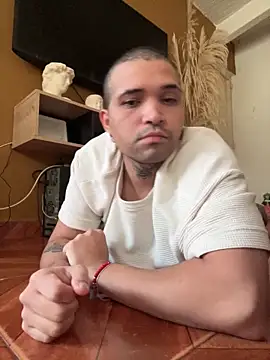 Simone026 online show from February 2026 10:52:02 PM