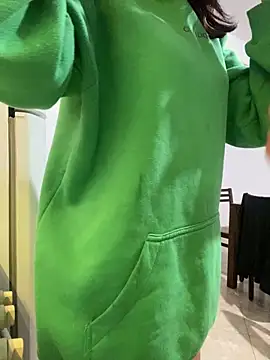 tuputa420 online show from April 2026 04:37:01 AM