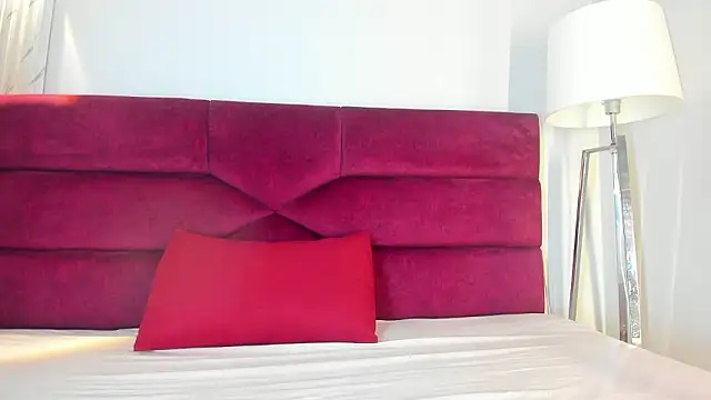 Blue MoonXXX online show from March 2026 08:04:02 PM