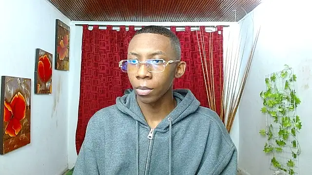 milo018 online show from April 2026 06:27:01 AM