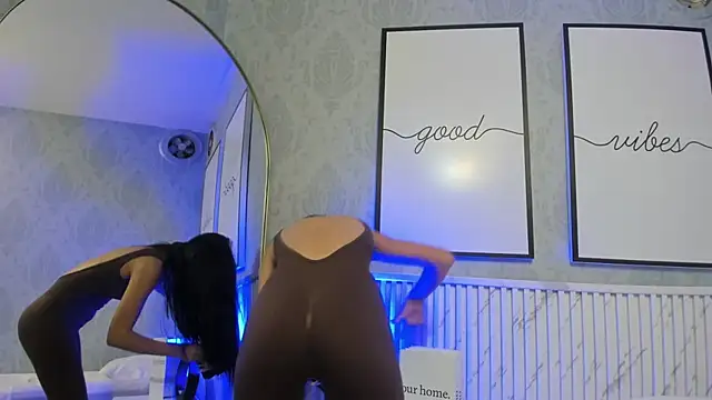 beautydoll18  online show from July 2026 10:09:01 AM