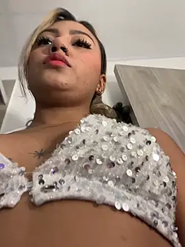 Dulce Sofi  online show from February 2026 07:43:01 PM