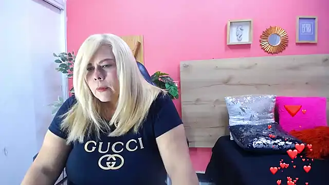 Snapshot of eva_colen50 chatting on June 2026 06:56:01 PM eva colen50 online show from June 2026 06:56:01 PM