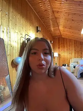 AnessaXrose online show from March 2026 01:40:02 PM