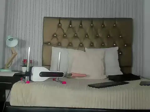 Snapshot of hanna_luciana chatting on May 2026 02:10:01 PM hanna luciana online show from May 2026 02:10:01 PM