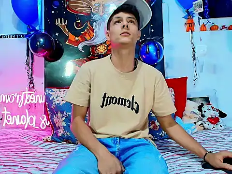 Eliassalvatore  online show from March 2026 12:38:02 AM