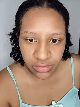 gigiblue89 online show from May 2026 10:43:02 AM