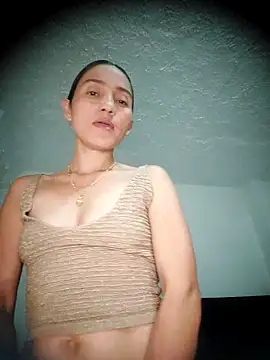 Snapshot of isaa- chatting on May 2026 06:36:02 PM isaa- online show from May 2026 06:36:02 PM