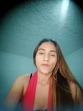 Snapshot of isaa- chatting on May 2026 08:07:01 PM isaa- online show from May 2026 08:07:01 PM