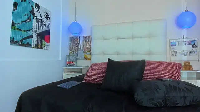 SharonTygaX online show from April 2026 10:40:01 AM