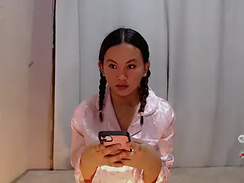 Snapshot of Sofia_Sweetheart18 chatting on July 2026 05:34:01 AM Sofia Sweetheart18 online show from July 2026 05:34:01 AM