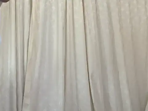 Snapshot of Zoe_Robbins chatting on April 2026 03:27:02 AM Zoe Robbins online show from April 2026 03:27:02 AM