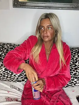 ScarlettGold  online show from April 2026 04:37:01 AM