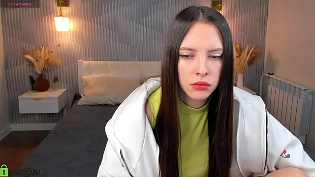 elise robbie online show from April 2026 01:00:01 AM