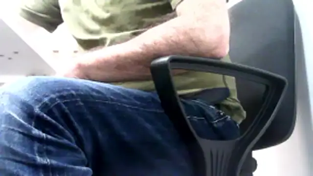 Snapshot of gitano697 chatting on March 2026 09:04:01 AM gitano697 online show from March 2026 09:04:01 AM