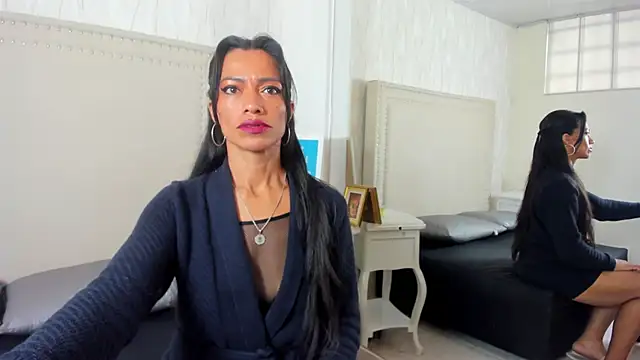 FernandaAvilax online show from April 2026 07:50:02 PM