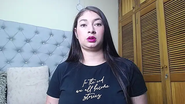 skarlett  36 online show from April 2026 02:34:01 PM