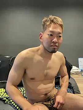 ryuaaaaa online show from April 2026 05:30:01 PM