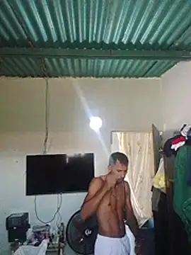 blackhot22c online show from April 2026 05:36:01 PM