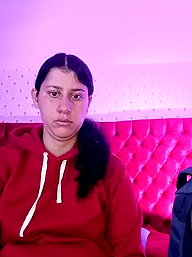 LunaDamasco online show from May 2026 03:00:01 AM