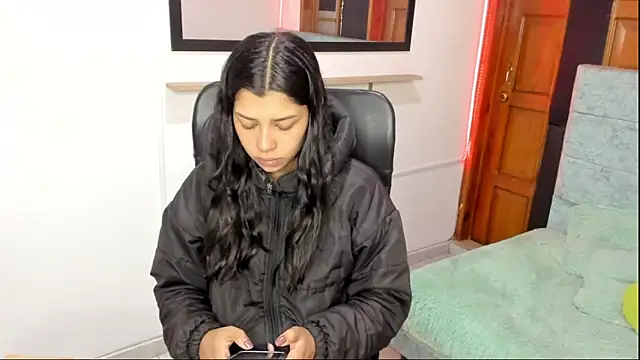 Aysha winxs online show from March 2026 02:50:02 AM