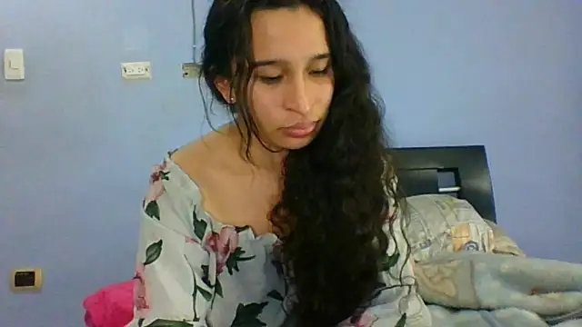 Snapshot of scarlettscottx_ chatting on May 2026 02:51:01 AM scarlettscottx online show from May 2026 02:51:01 AM