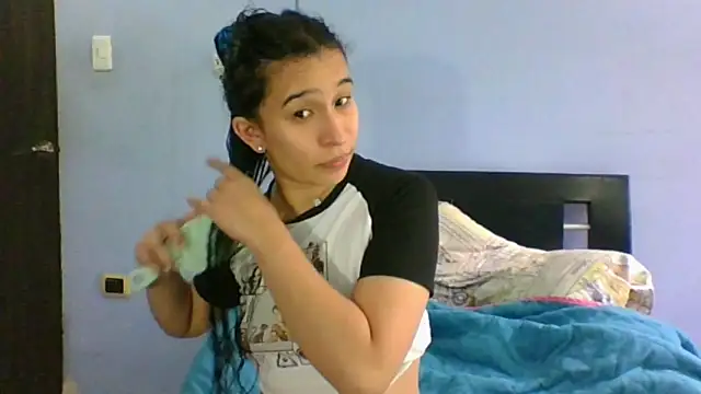 Snapshot of scarlettscottx_ chatting on June 2026 04:42:02 PM scarlettscottx online show from June 2026 04:42:02 PM