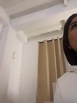 EmiliaVincenzo online show from March 2026 10:22:01 AM