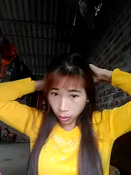 Vycute9900 online show from February 2026 04:32:01 AM