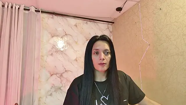 QueenSallyDesire online show from March 2026 01:54:02 AM