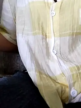 ngocbao11 online show from February 2026 06:23:01 AM