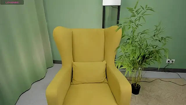 taticamomile online show from March 2026 04:08:01 AM