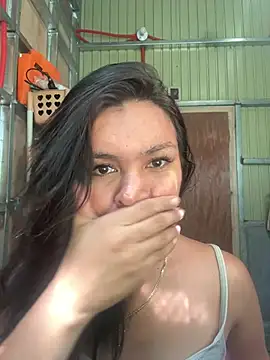 FranciaMoan online show from April 2026 06:25:02 AM