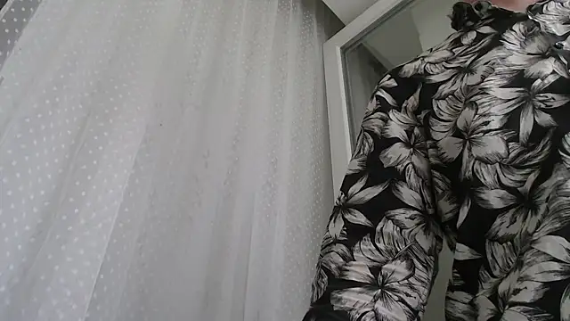 Snapshot of Samuel_Skywalker chatting on June 2026 09:07:01 AM Samuel Skywalker online show from June 2026 09:07:01 AM