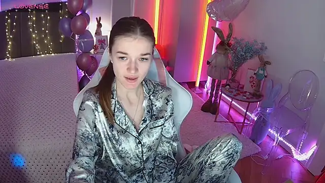 Ann Wood online show from March 2026 07:12:02 AM