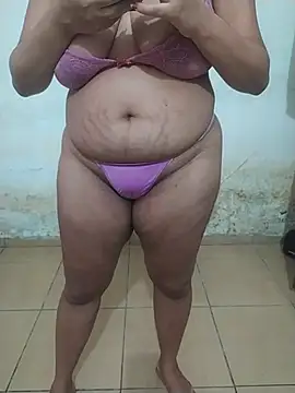 Syila10 online show from June 2026 01:11:01 PM