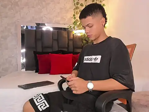 PATRIICKMILLER online show from March 2026 02:56:01 PM