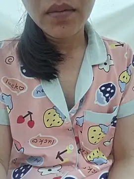 kieuqueen92 online show from February 2026 12:05:02 PM