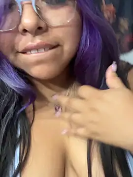 perritarebeldee online show from April 2026 02:05:01 PM