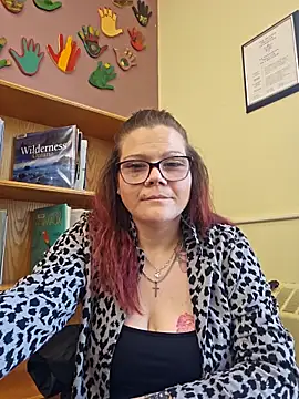 Sexymilf6992 online show from May 2026 06:28:02 PM