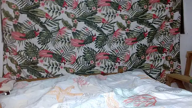 smallvioleta69 online show from March 2026 04:47:01 PM