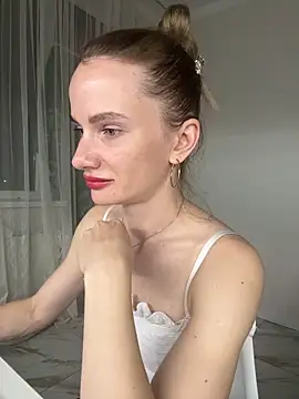 AinyrVixxen online show from April 2026 09:04:02 PM