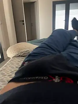 frenk33 online show from March 2026 09:13:01 AM