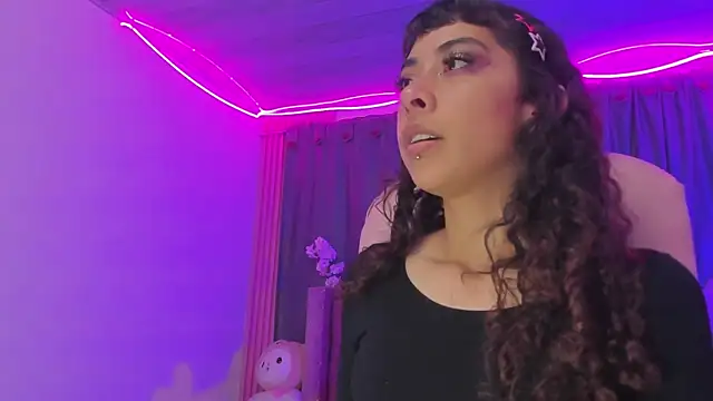 Kiara lovely online show from April 2026 03:46:02 AM