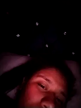 Snapshot of Naiv28 chatting on March 2026 03:23:01 AM Naiv28 online show from March 2026 03:23:01 AM