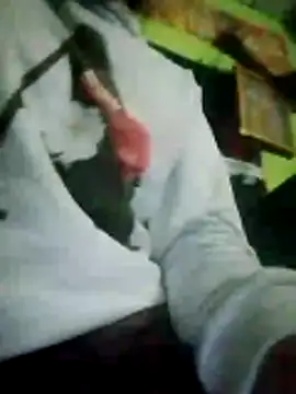 wifedesi7050 online show from March 2026 05:01:02 PM