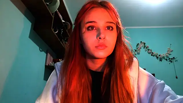 LolaBun online show from April 2026 08:03:02 PM